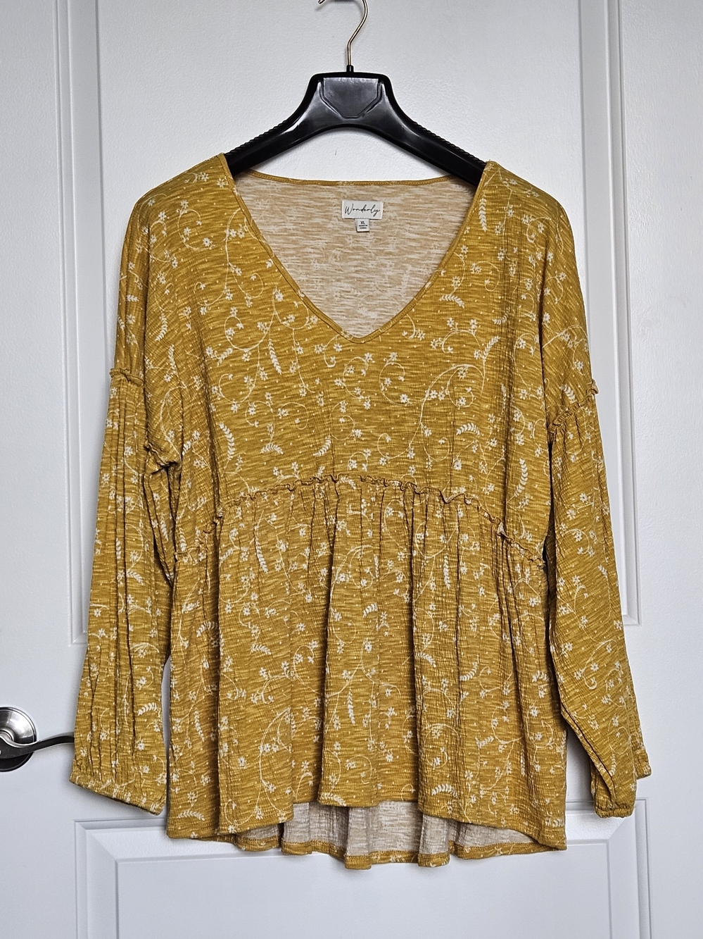 Wonderly Women's XL Mustard Peplum Floral Blouse